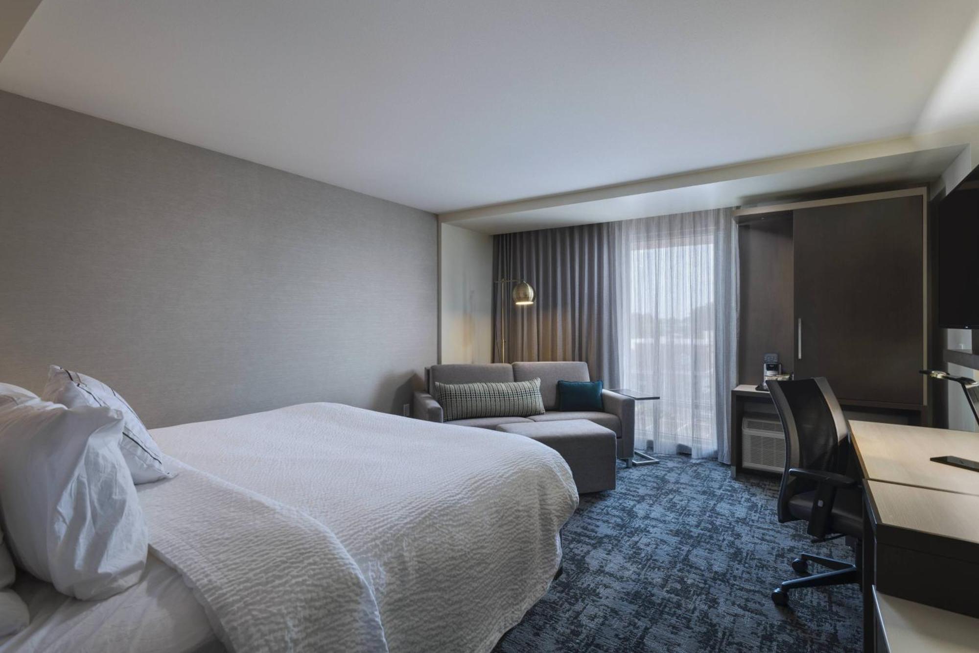 Courtyard St. Louis Brentwood Ξενοδοχείο Richmond Heights Εξωτερικό φωτογραφία